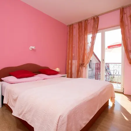 With A Parking Space Lovran, Opatija - 7738 Apartman Lovran